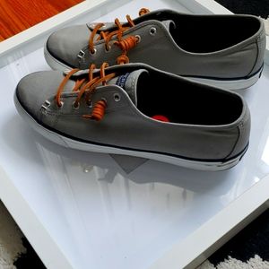 Sperry shoes sz 10